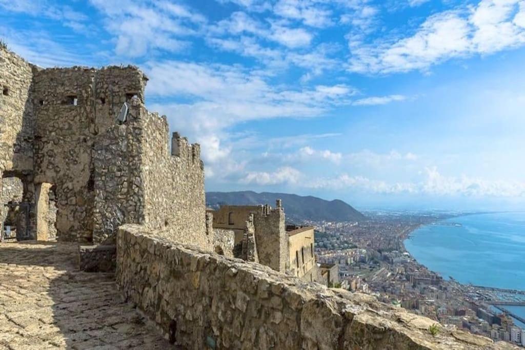 Nizza Apartment In Centro Salerno Dış mekan fotoğraf
